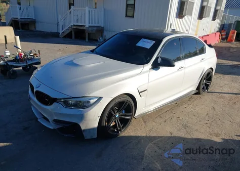 2015 BMW M3 z USA, uszkodzony, nr VIN WBS3C9C53FP805175